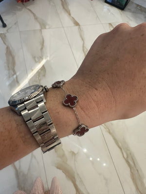 Pulseras de acero tréboles