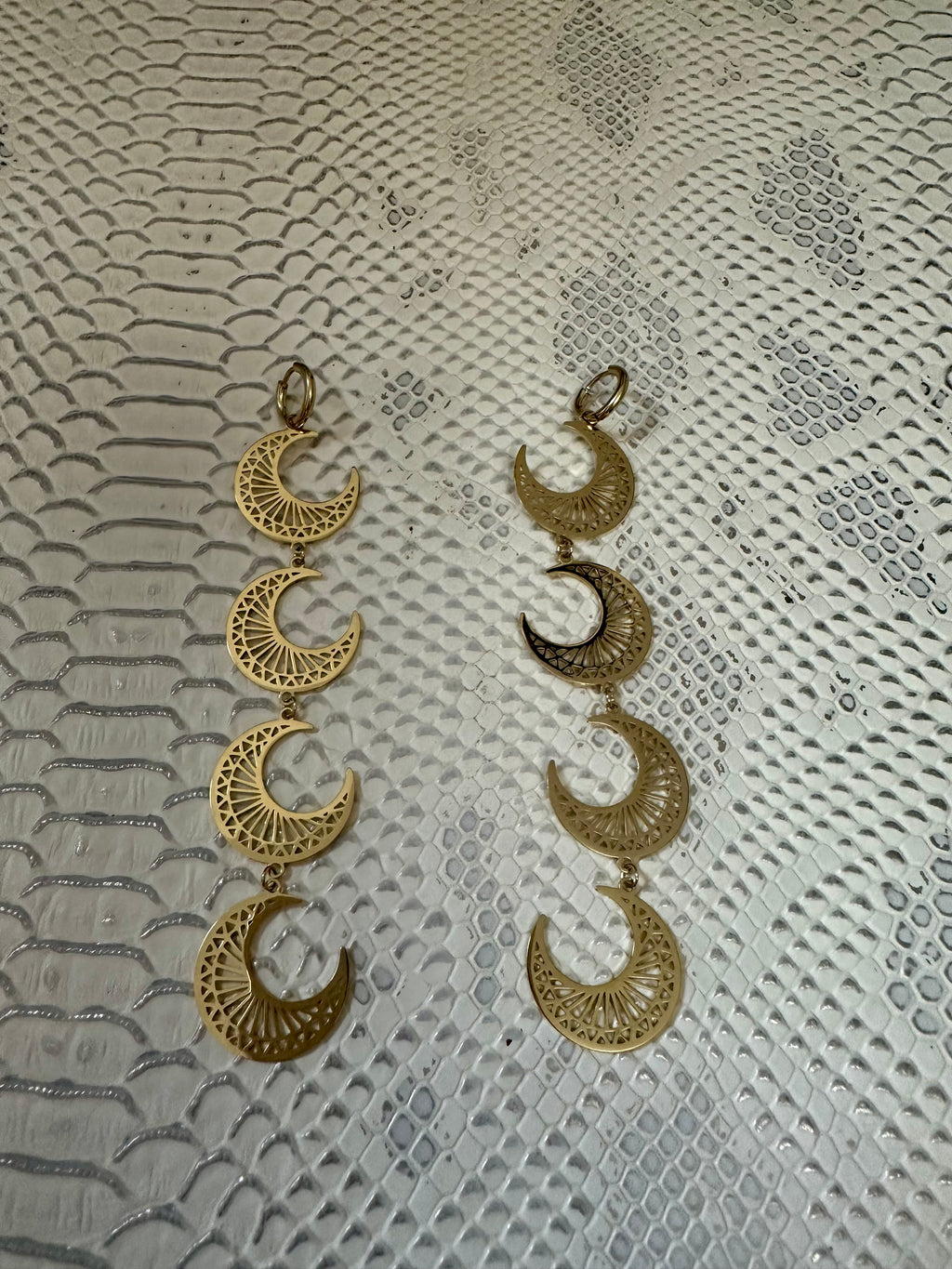 Pendientes LUNA