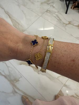 Pulseras de acero tréboles