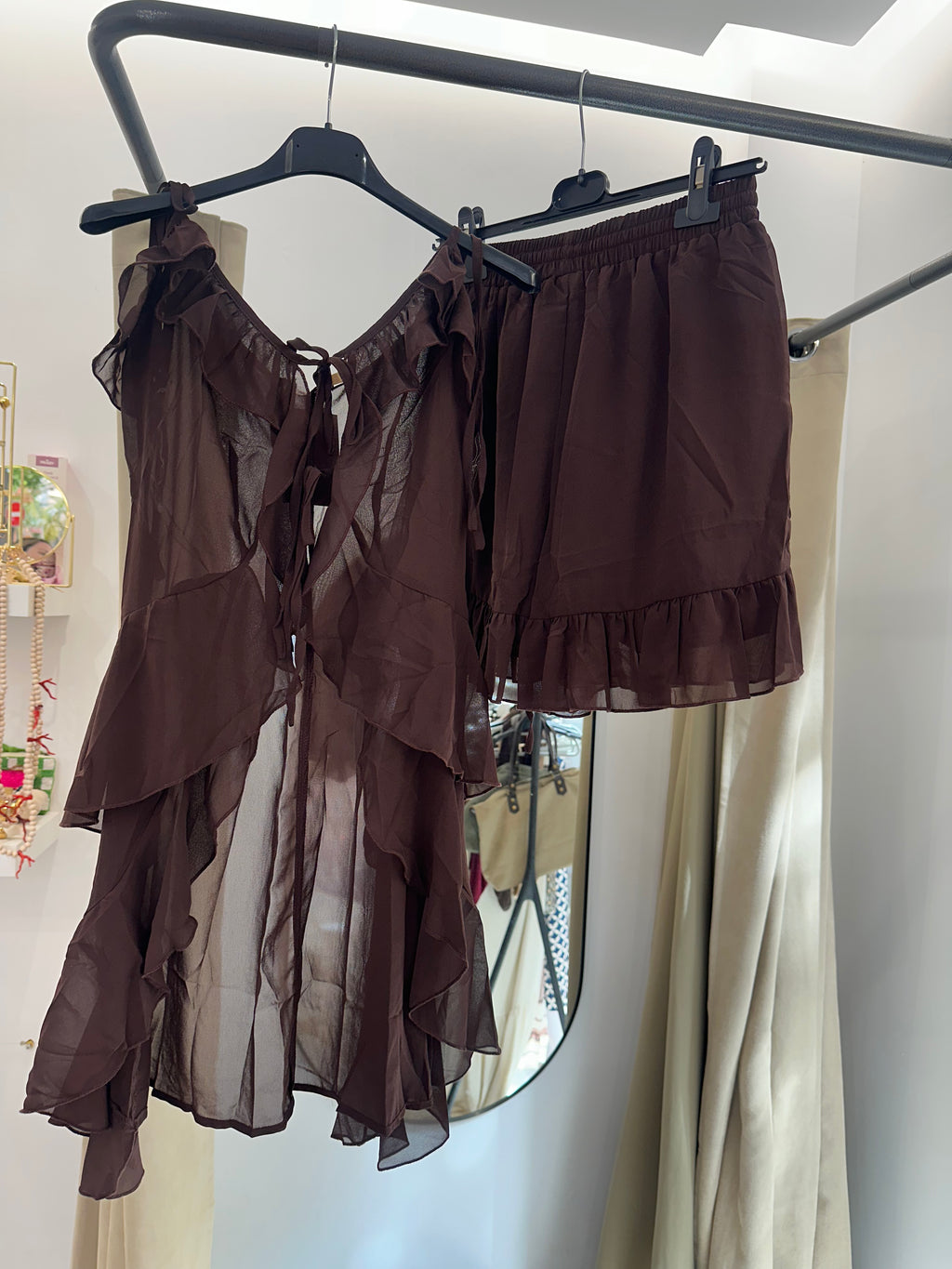 Conjunto top y falda corta chocolate – Tallas S/M y M/L