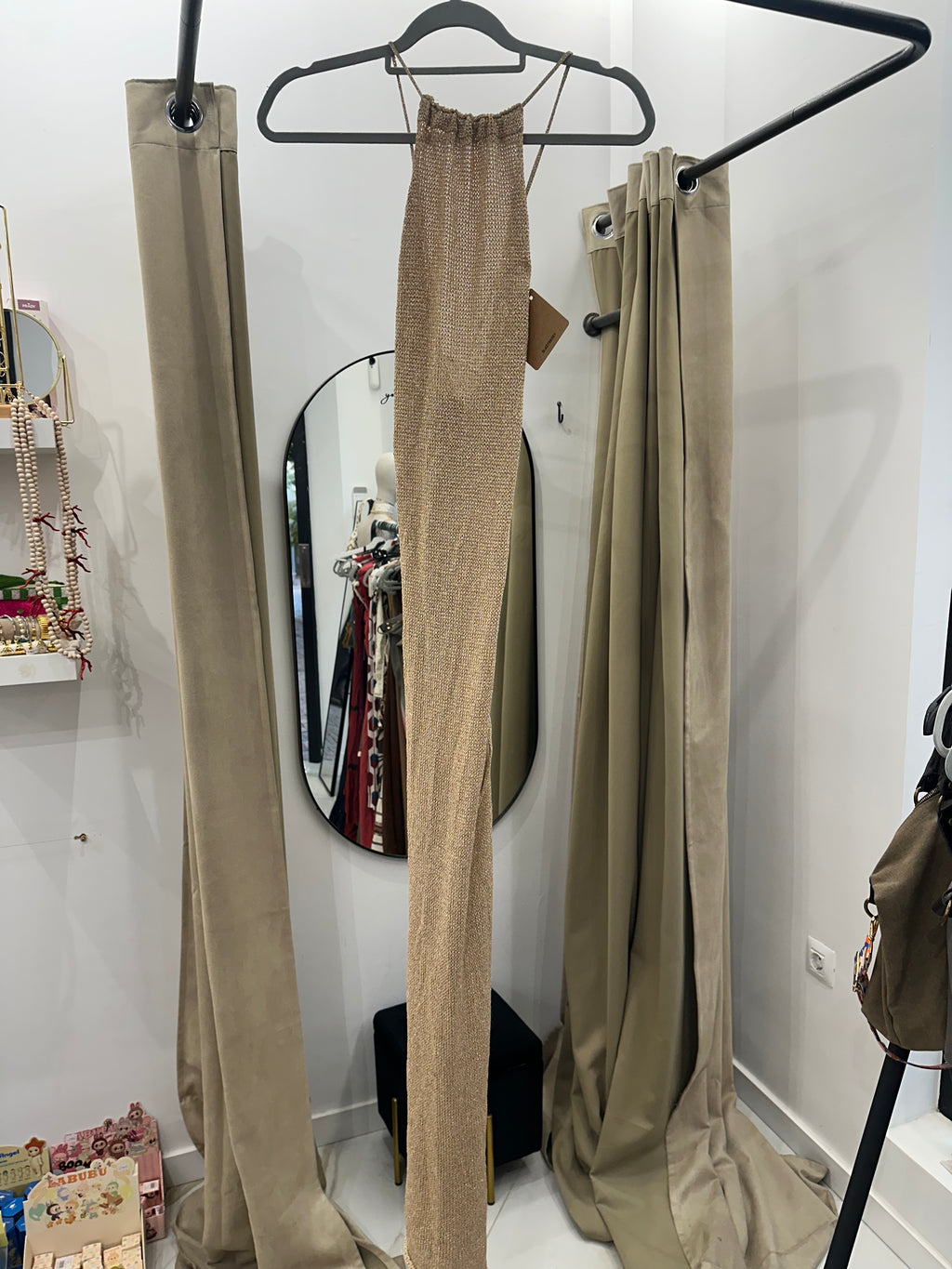 Vestido de punto lurex con espalda descubierta