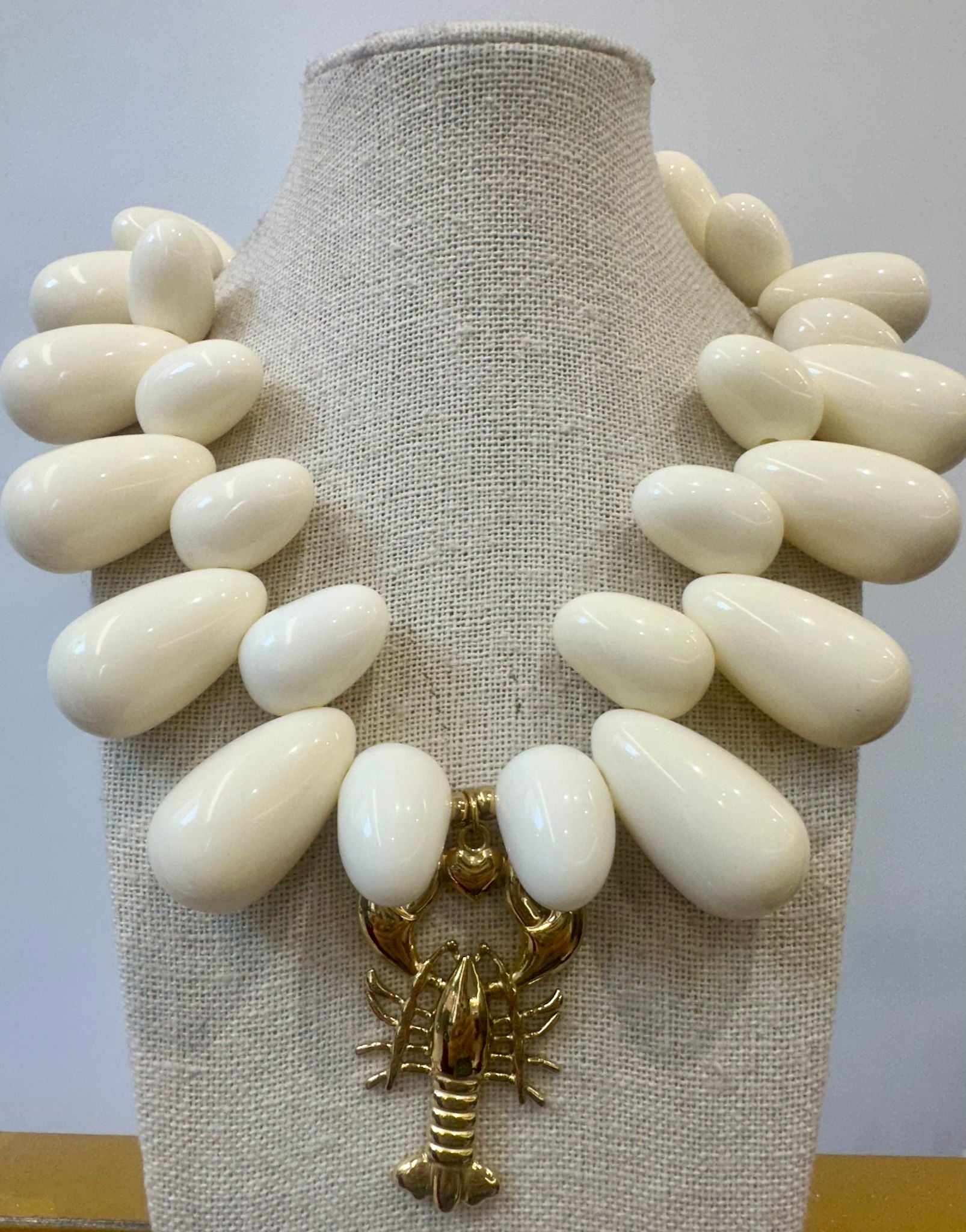 Collar Maxi con Colgante Langosta Dorada