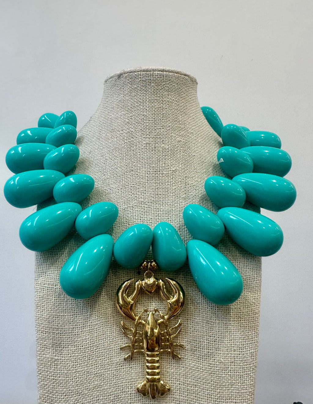 Collar Maxi con Colgante Langosta Dorada